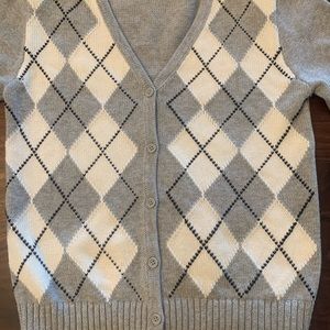 Use but like New Brandy Melville Elizabeth Sweater! No tag  GREY